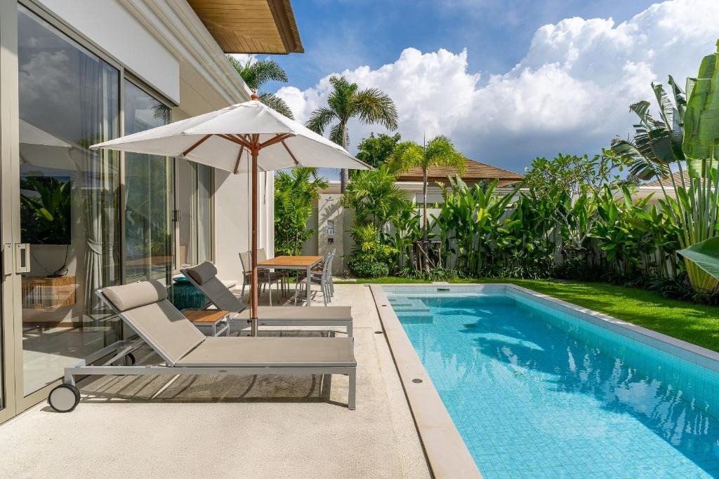 Property image - full photo 1
