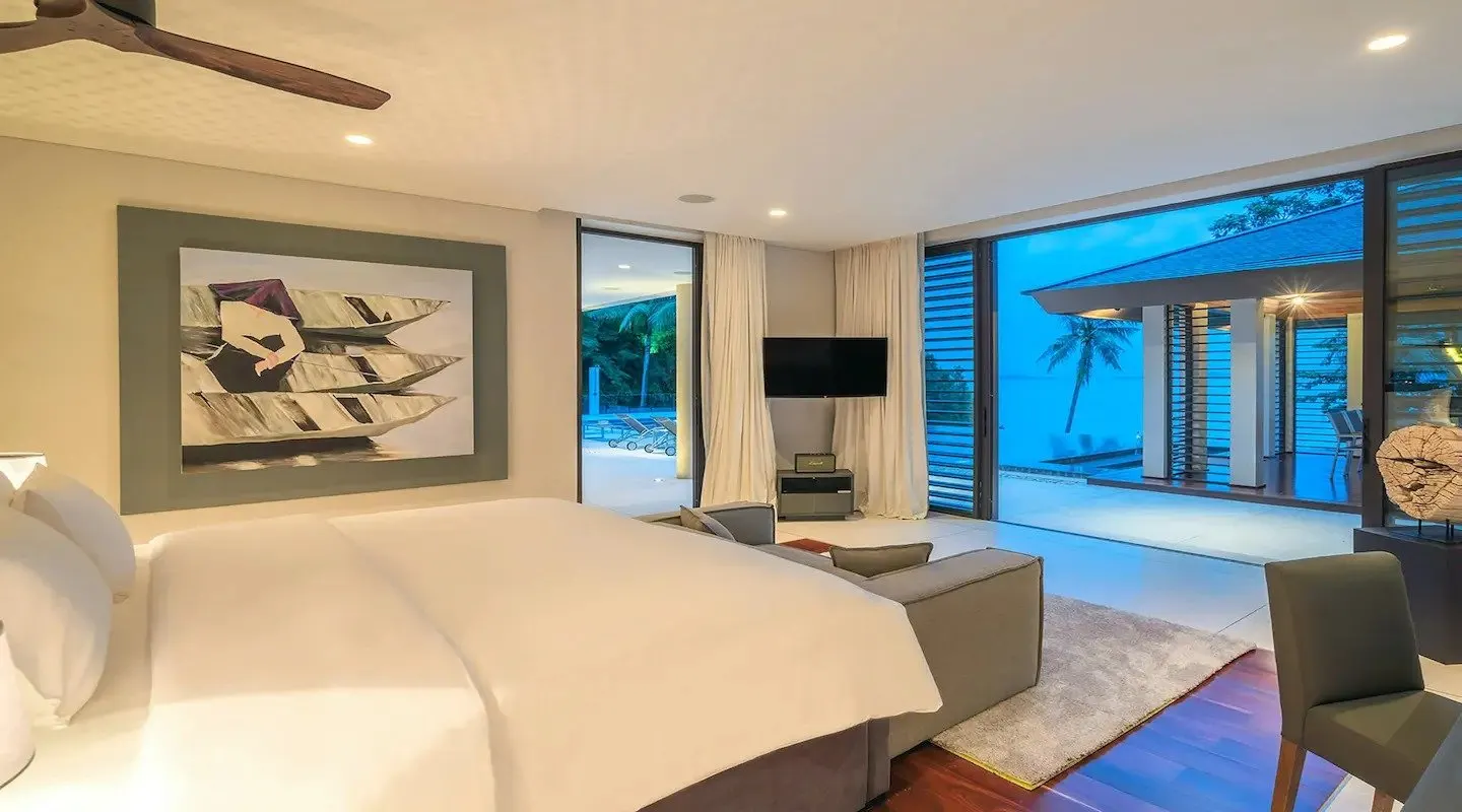Property image - full photo 11