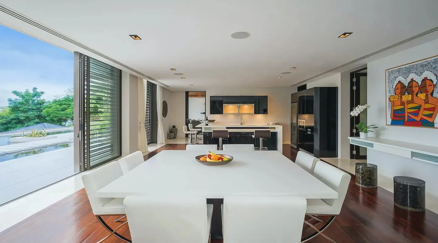 Property image - full photo 18