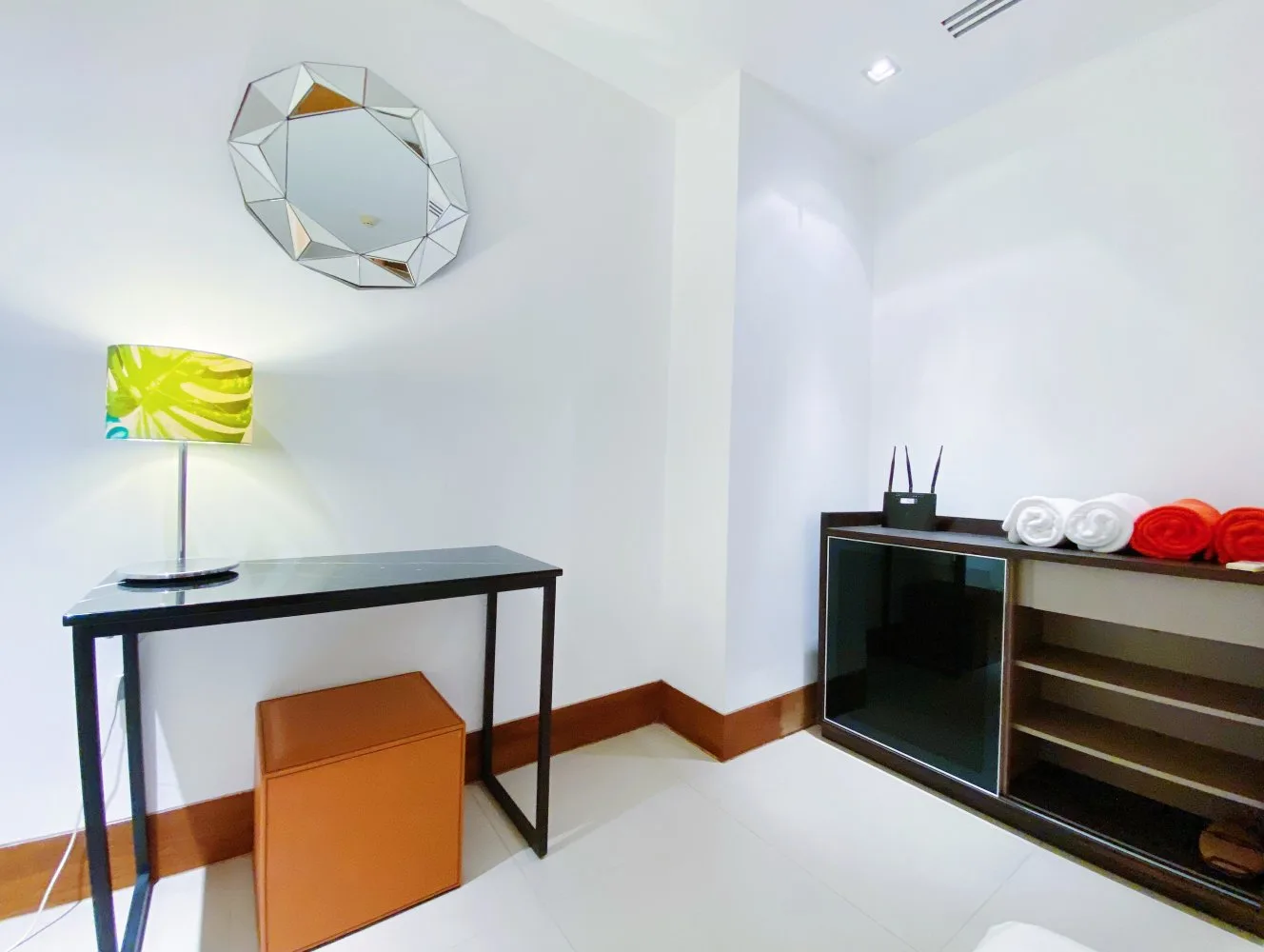 Property image - full photo 15