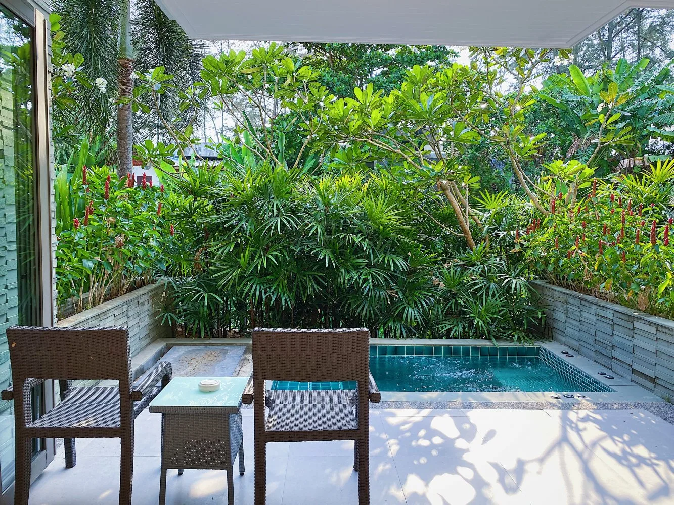 Property image - full photo 3