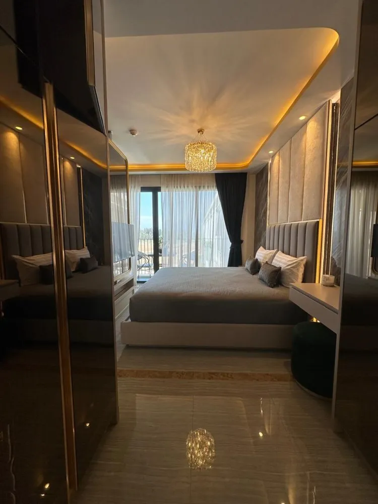 Property image - full photo 6
