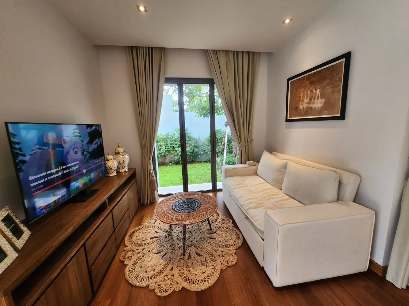 Property image - full photo 6