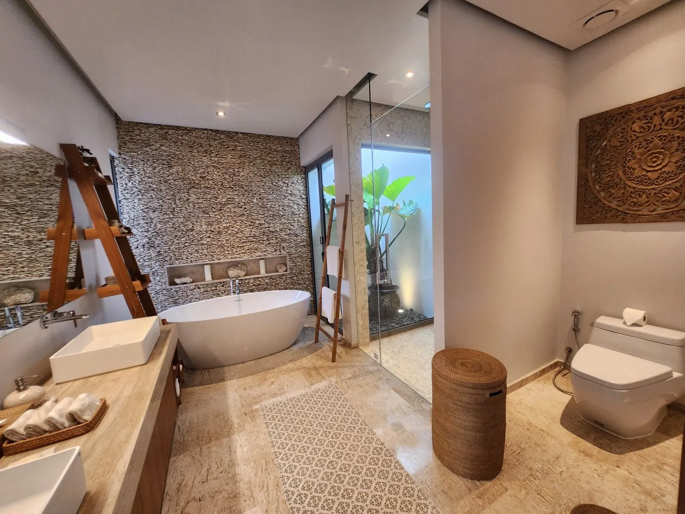 Property image - full photo 41
