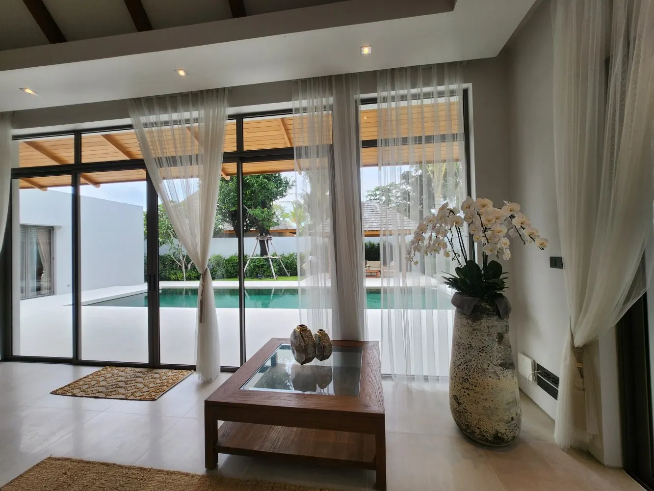 Property image - full photo 34