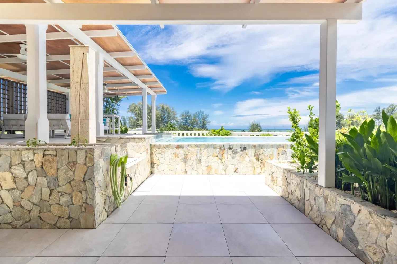 Property image - full photo 25
