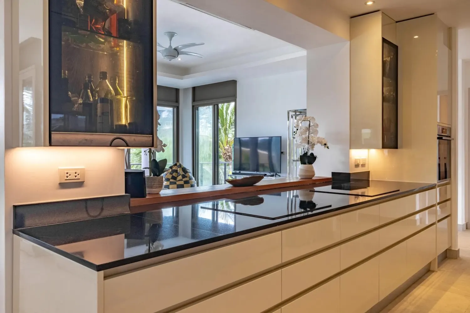 Property image - full photo 11