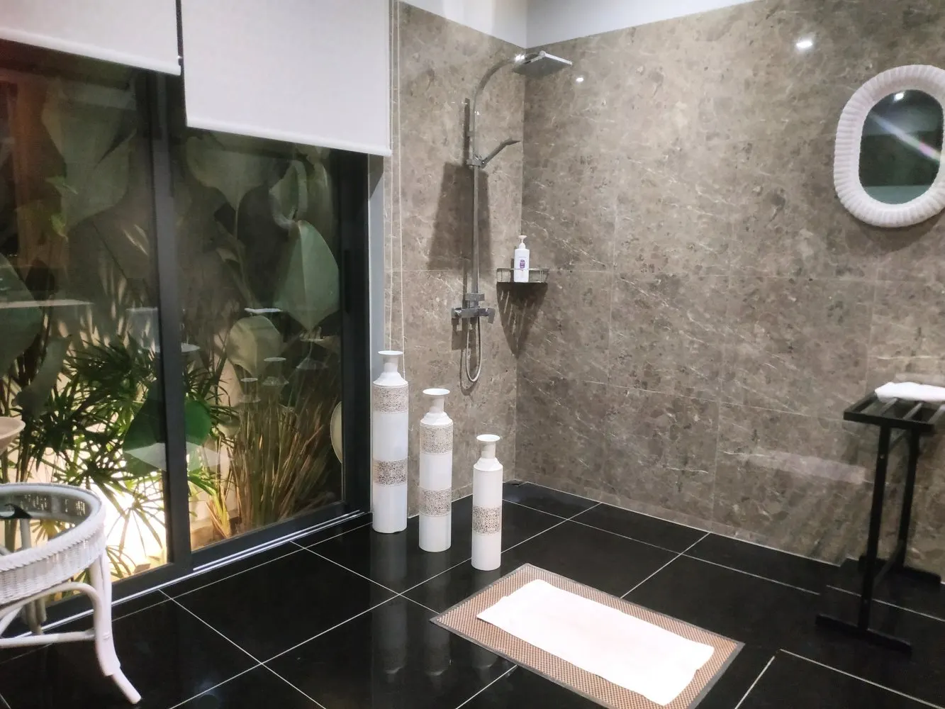 Property image - full photo 19