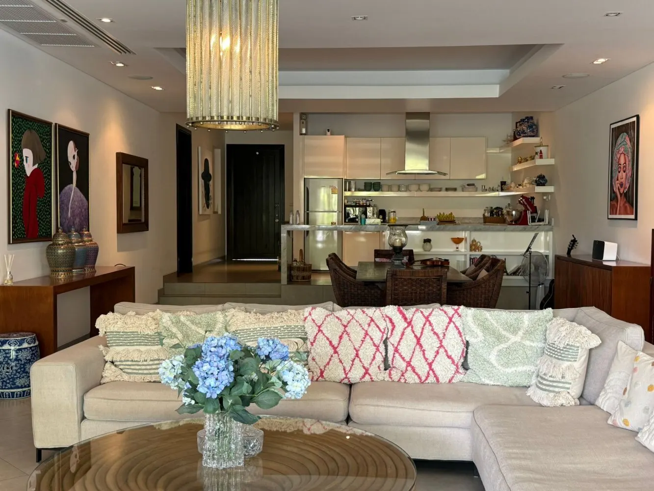 Property image - full photo 5