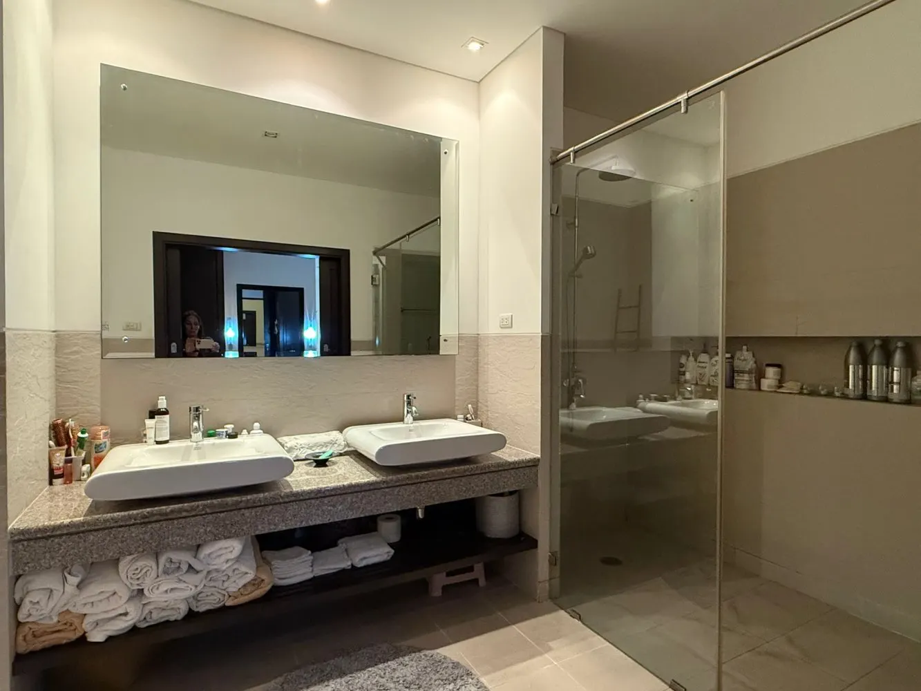 Property image - full photo 12