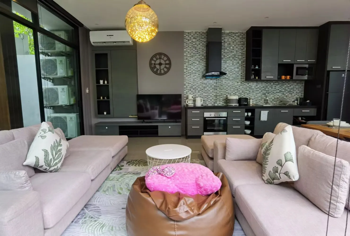 Property image - full photo 23