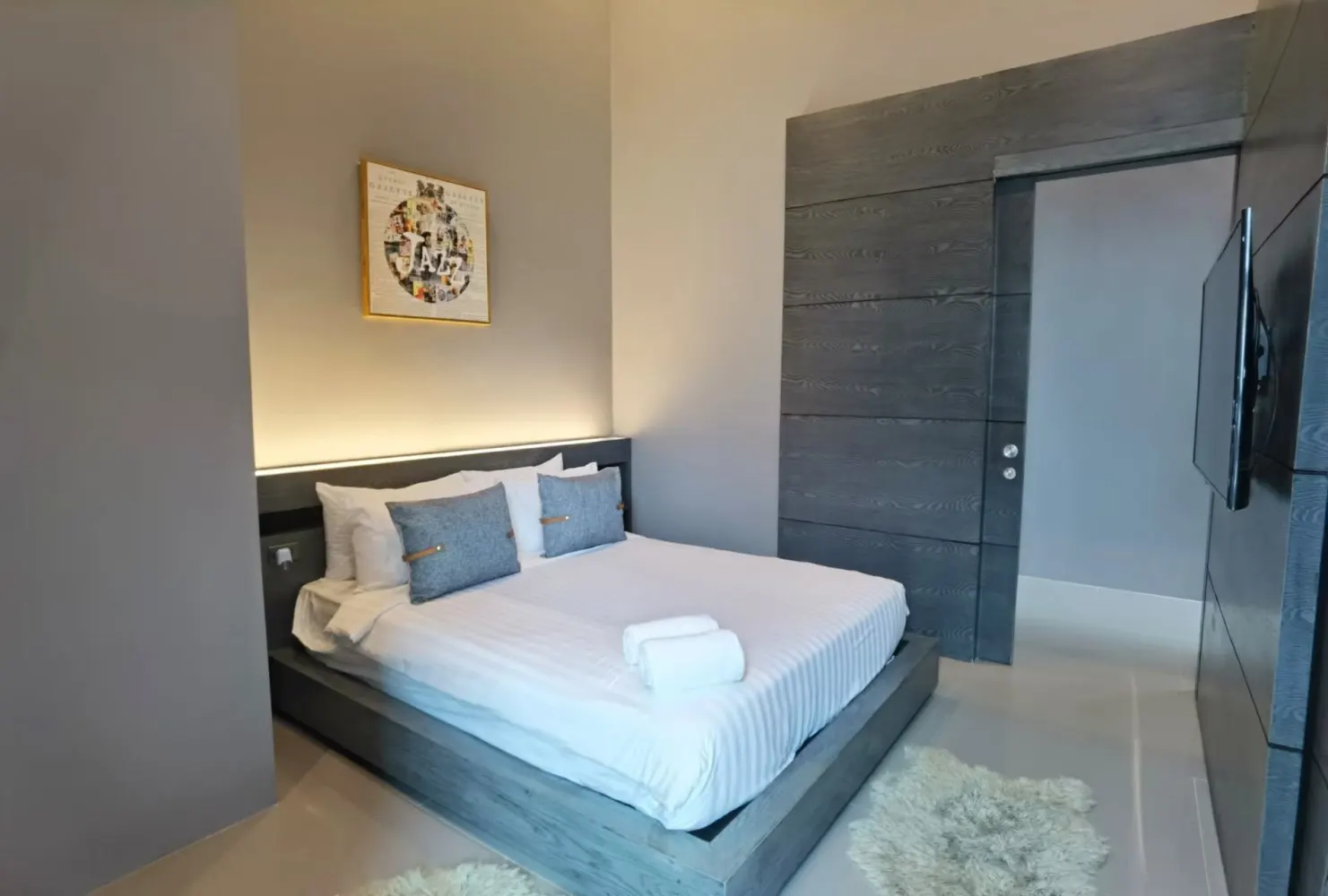 Property image - full photo 7
