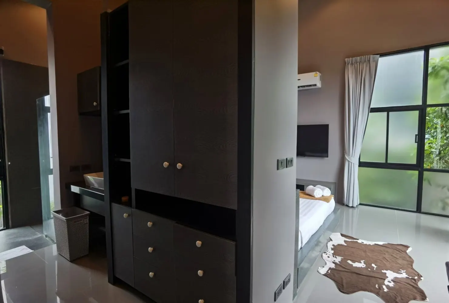Property image - full photo 21