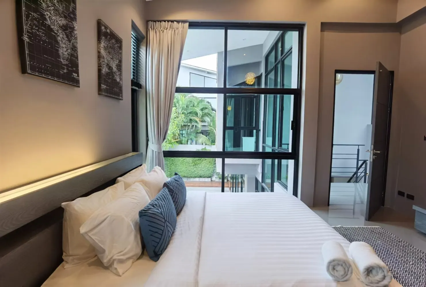 Property image - full photo 6