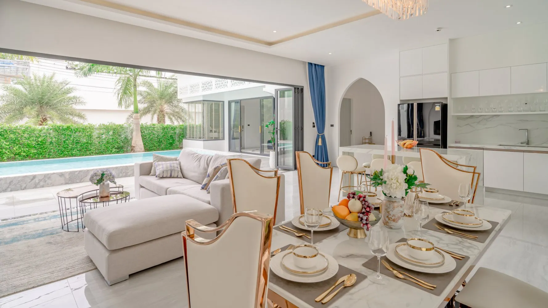 Property image - full photo 2