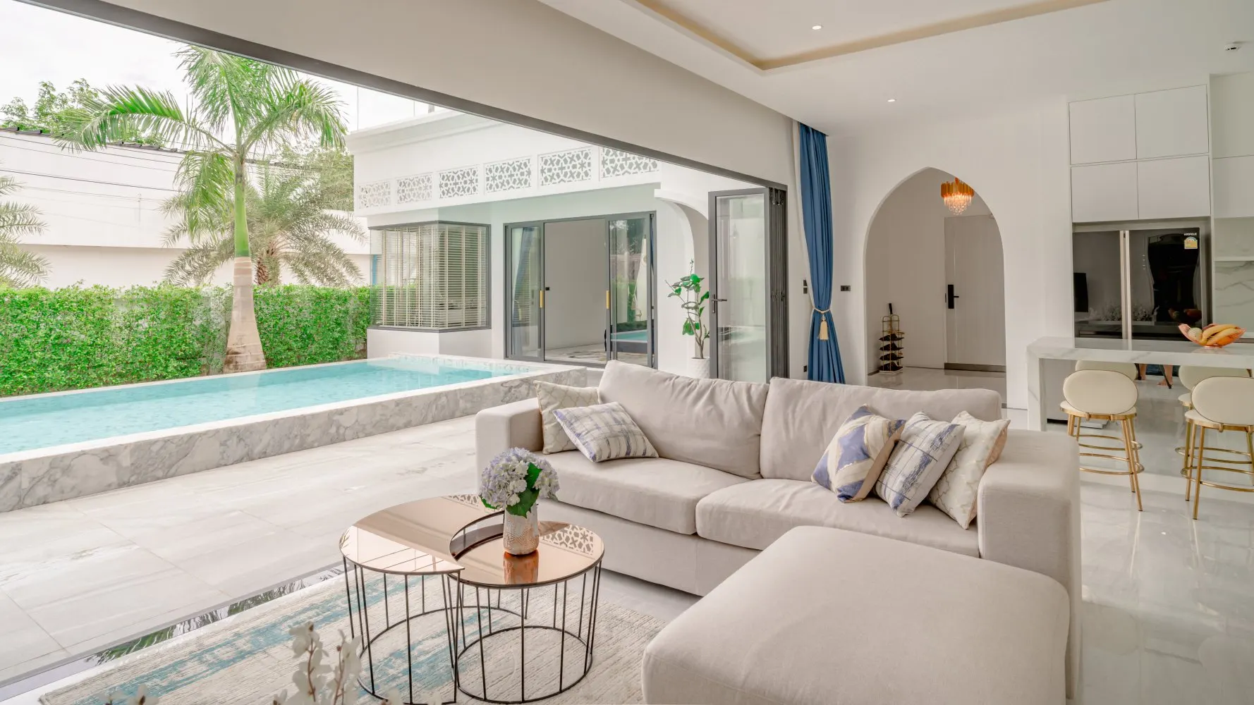 Property image - full photo 3