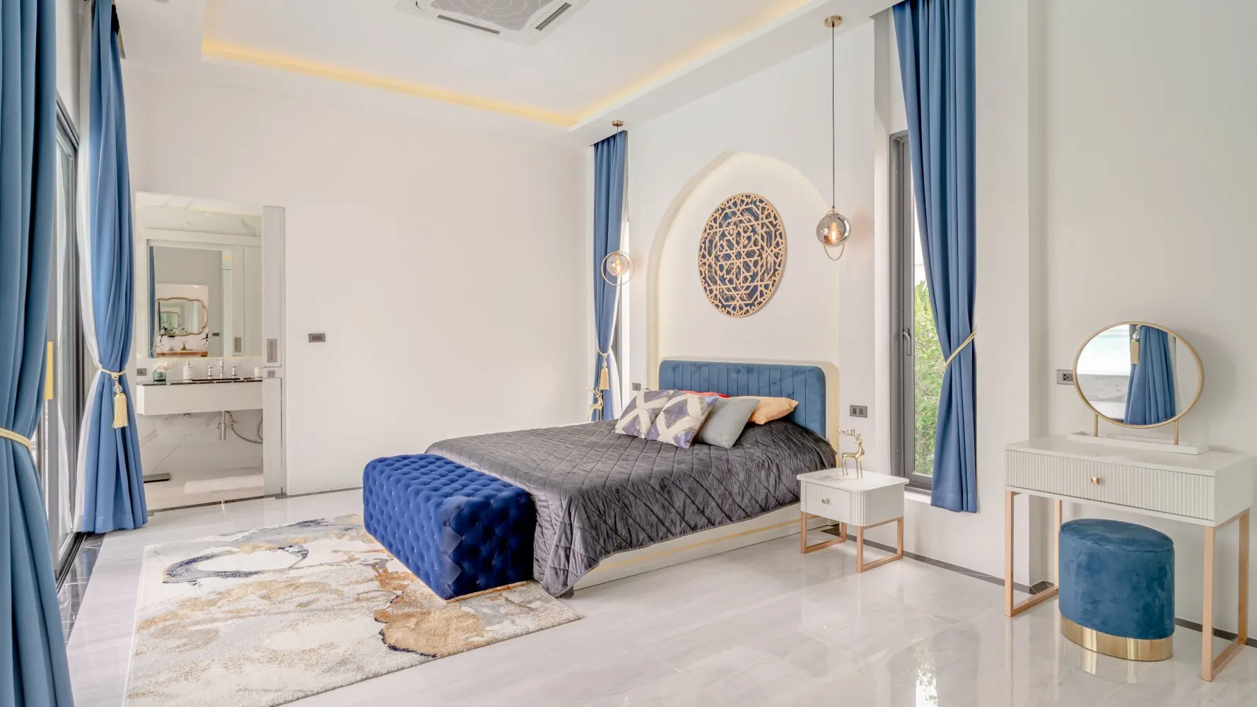 Property image - full photo 9