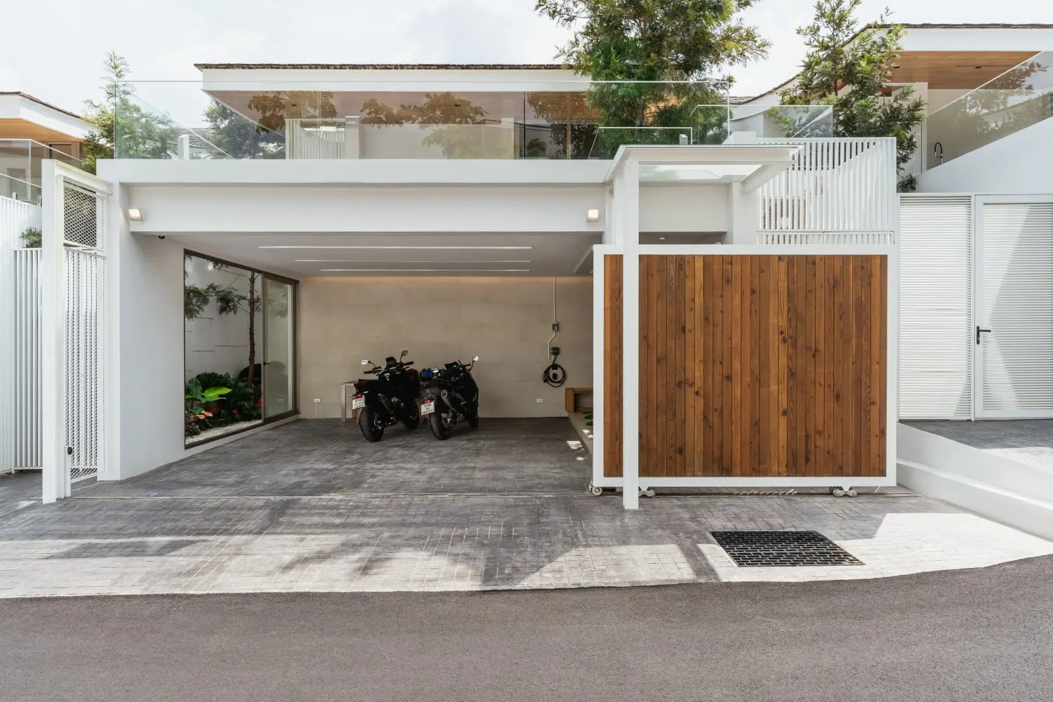 Property image - full photo 47