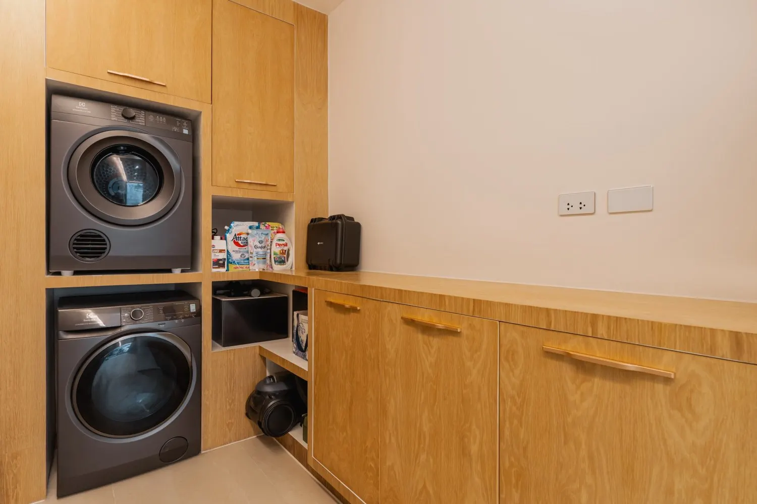 Property image - full photo 40