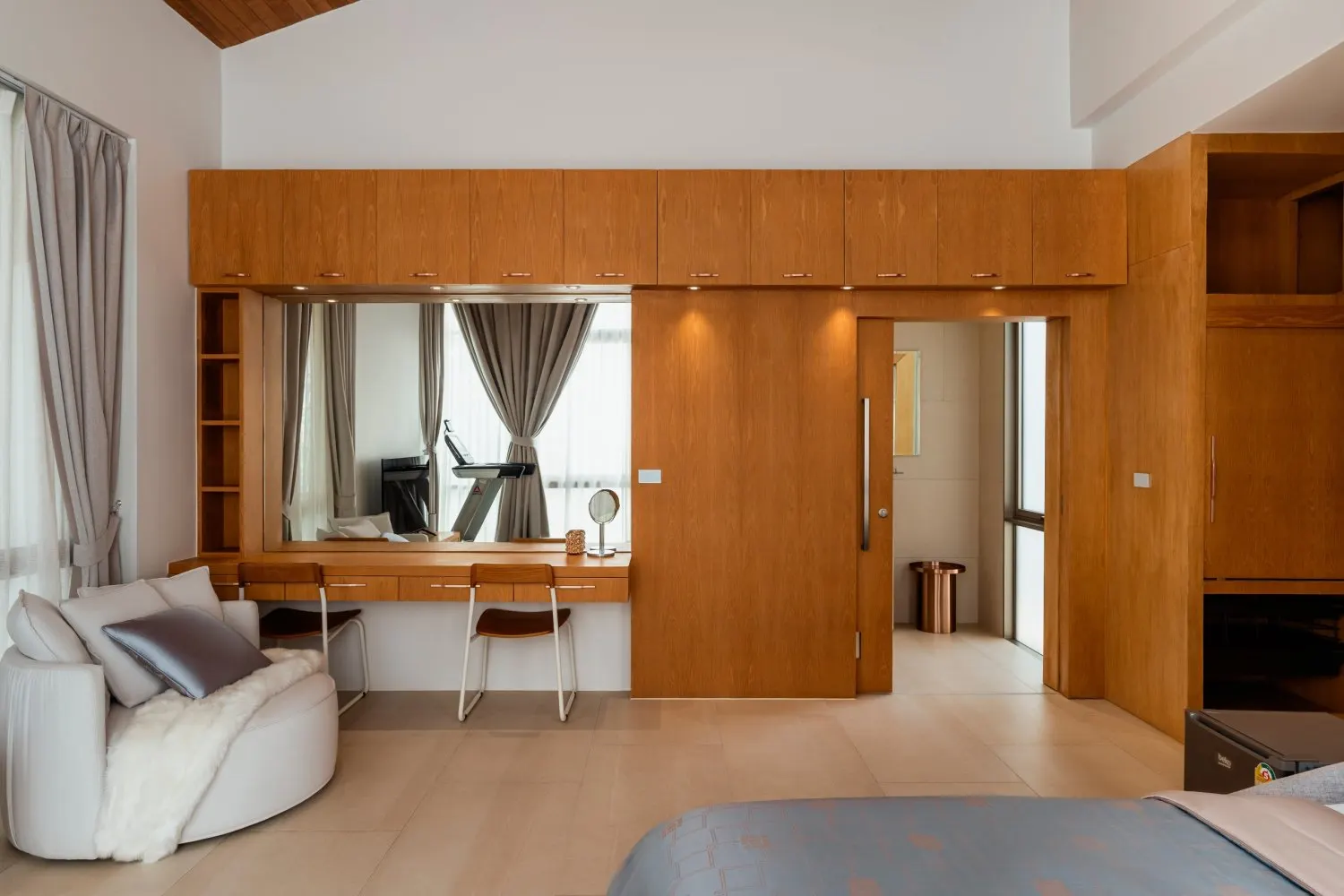 Property image - full photo 25