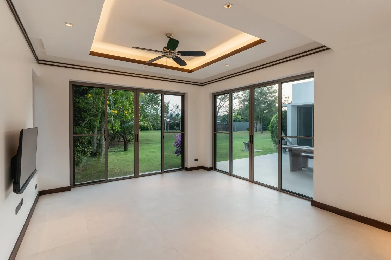 Property image - full photo 8