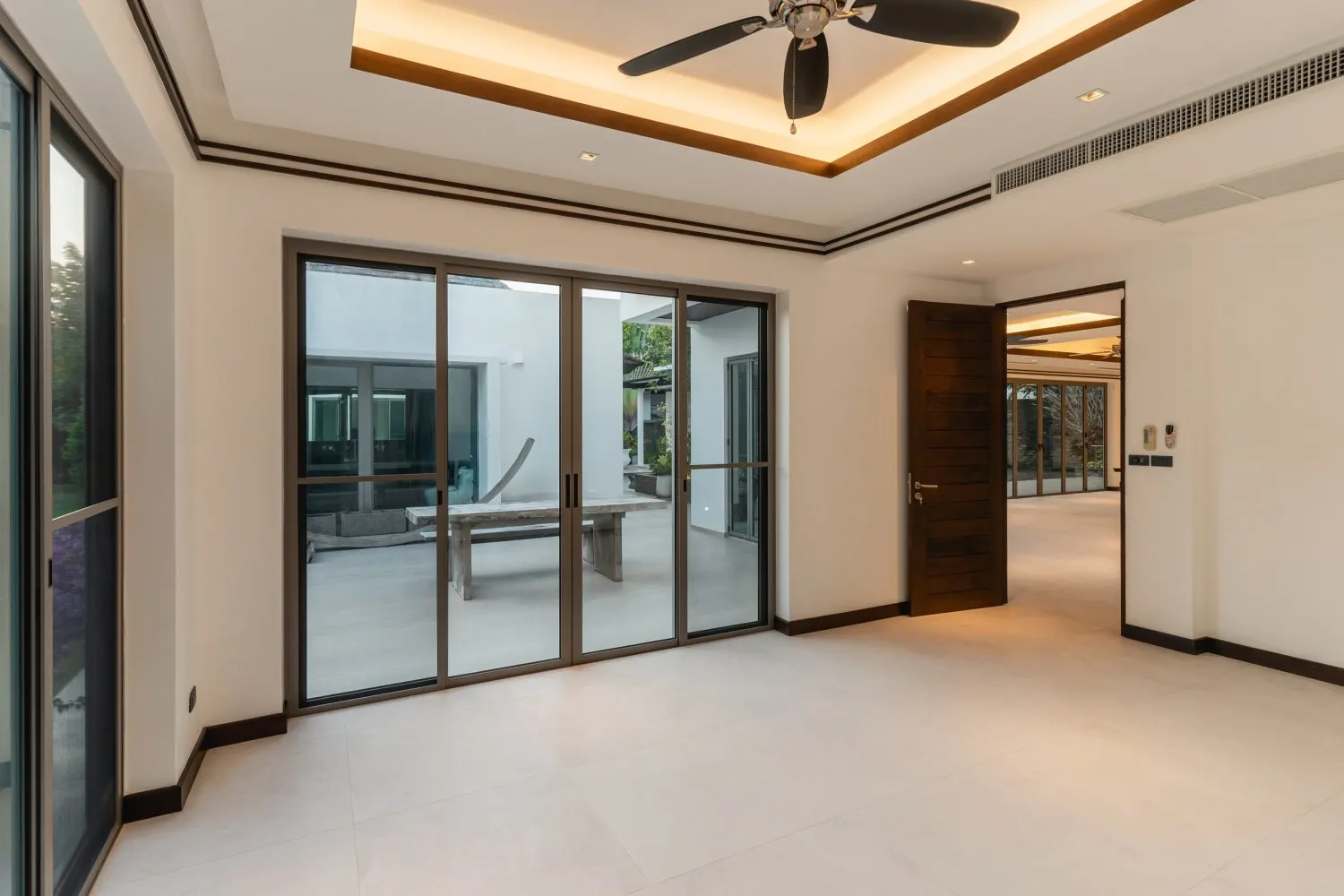 Property image - full photo 7