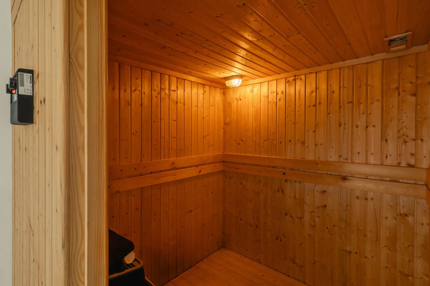 Property image - full photo 25