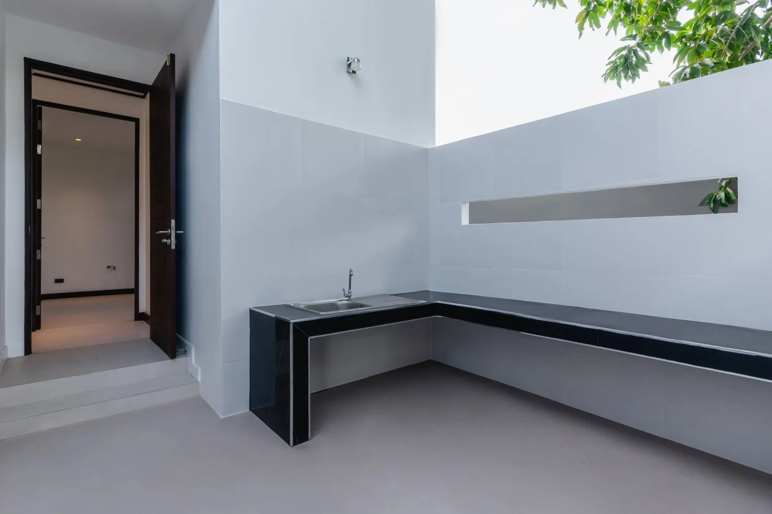Property image - full photo 15
