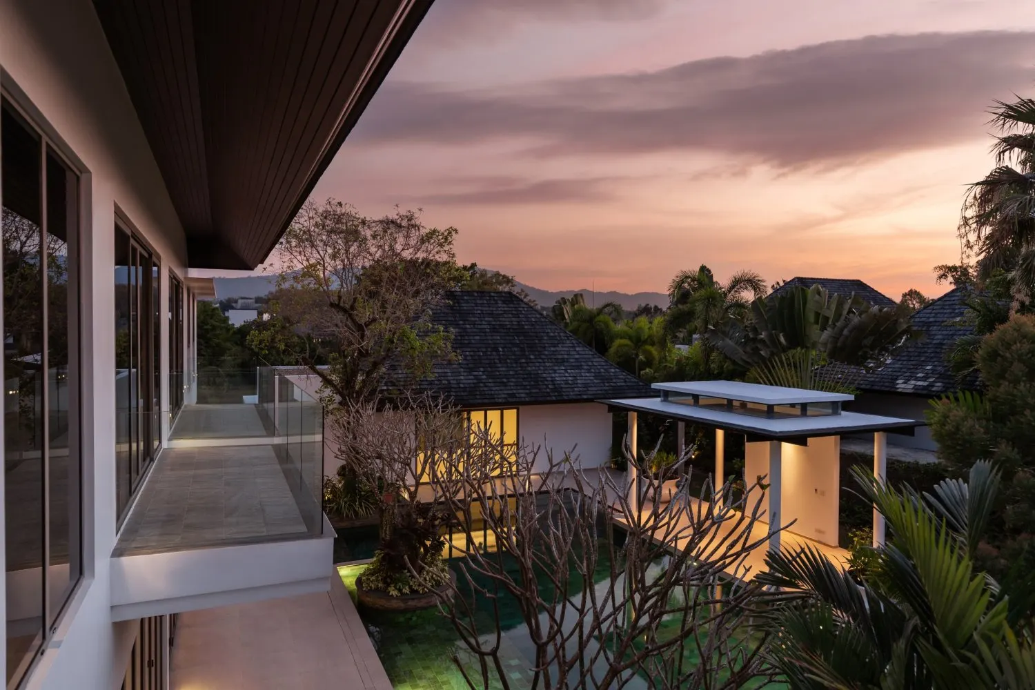 Property image - full photo 45