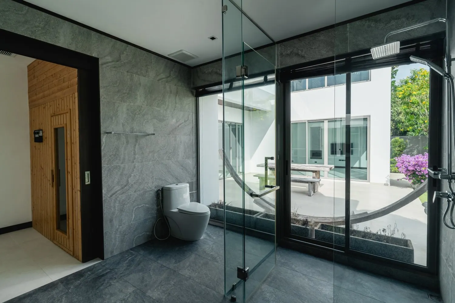Property image - full photo 26