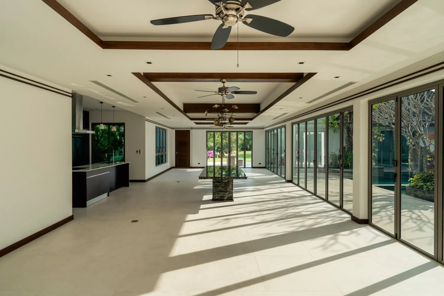 Property image - full photo 21