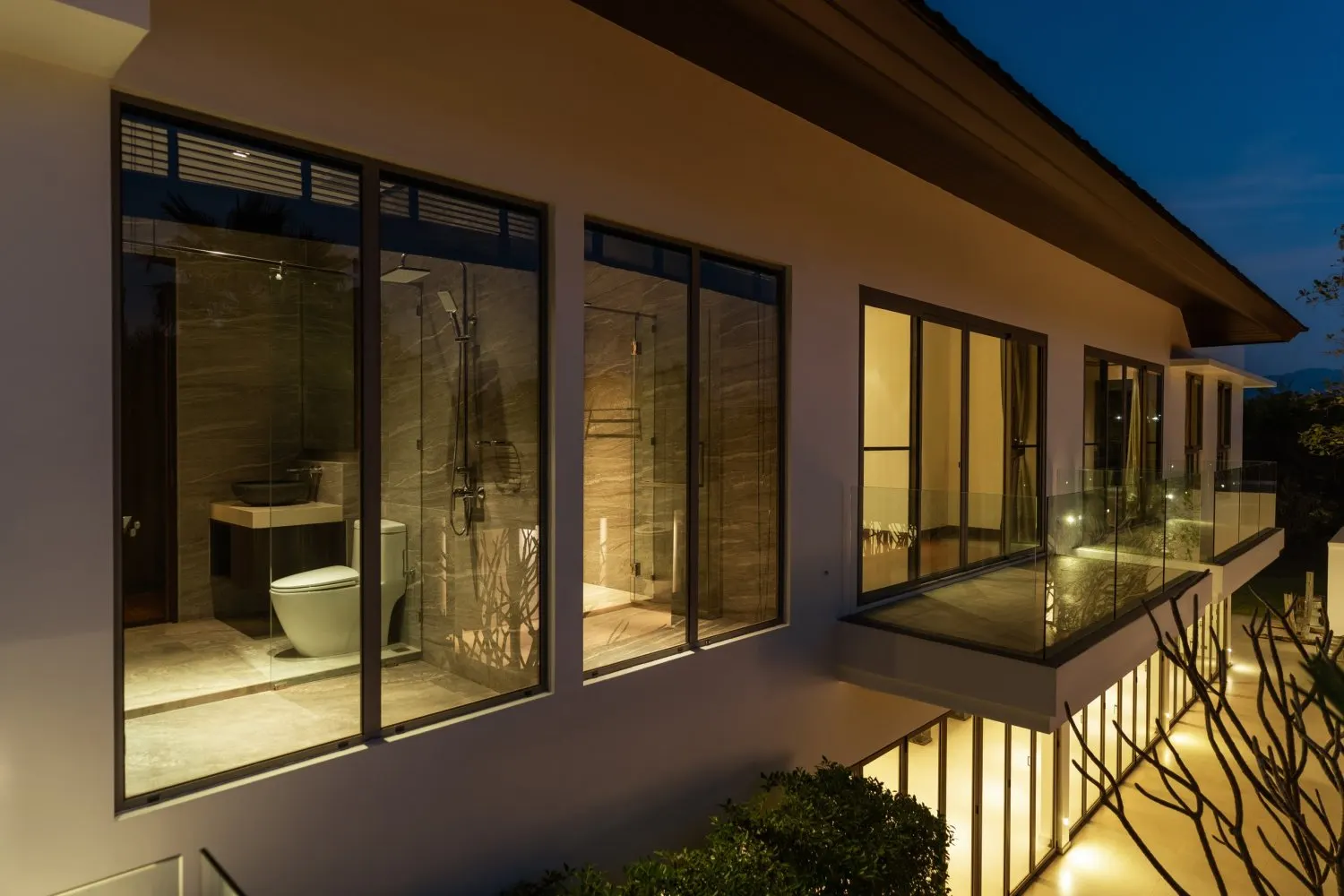 Property image - full photo 33