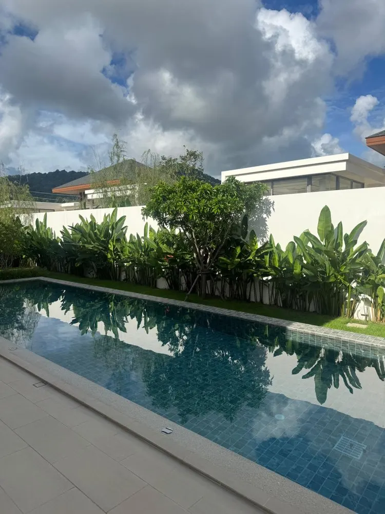 Property image - full photo 1