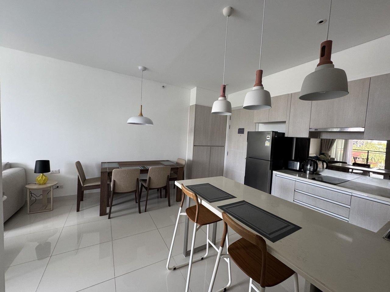 Property image - full photo 2