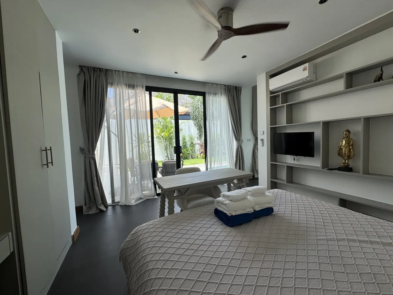 Property image - full photo 27