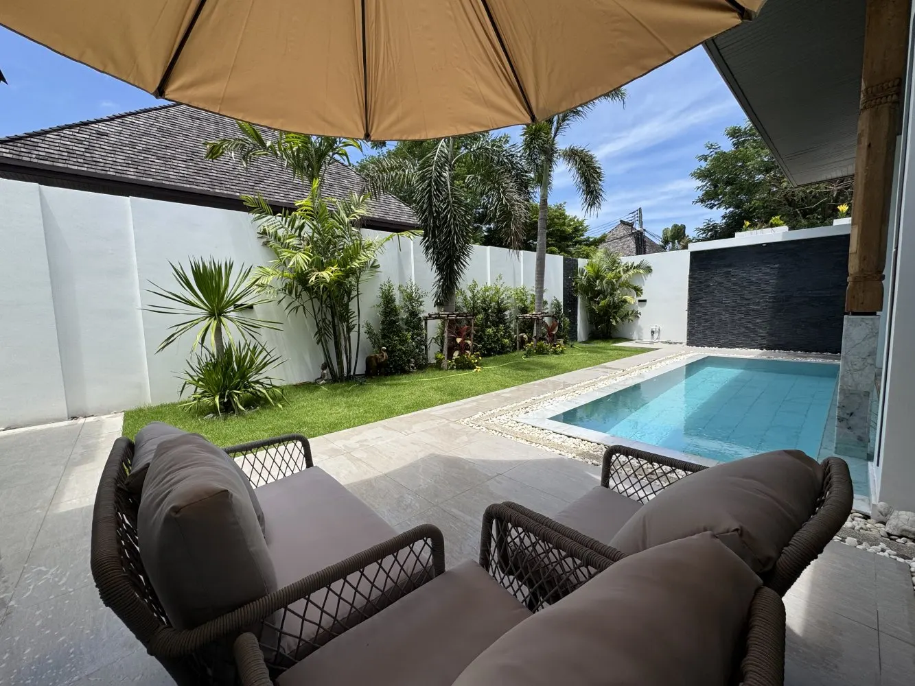 Property image - full photo 36