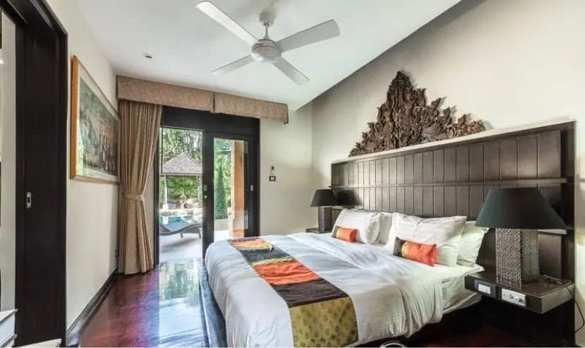 Property image - full photo 10