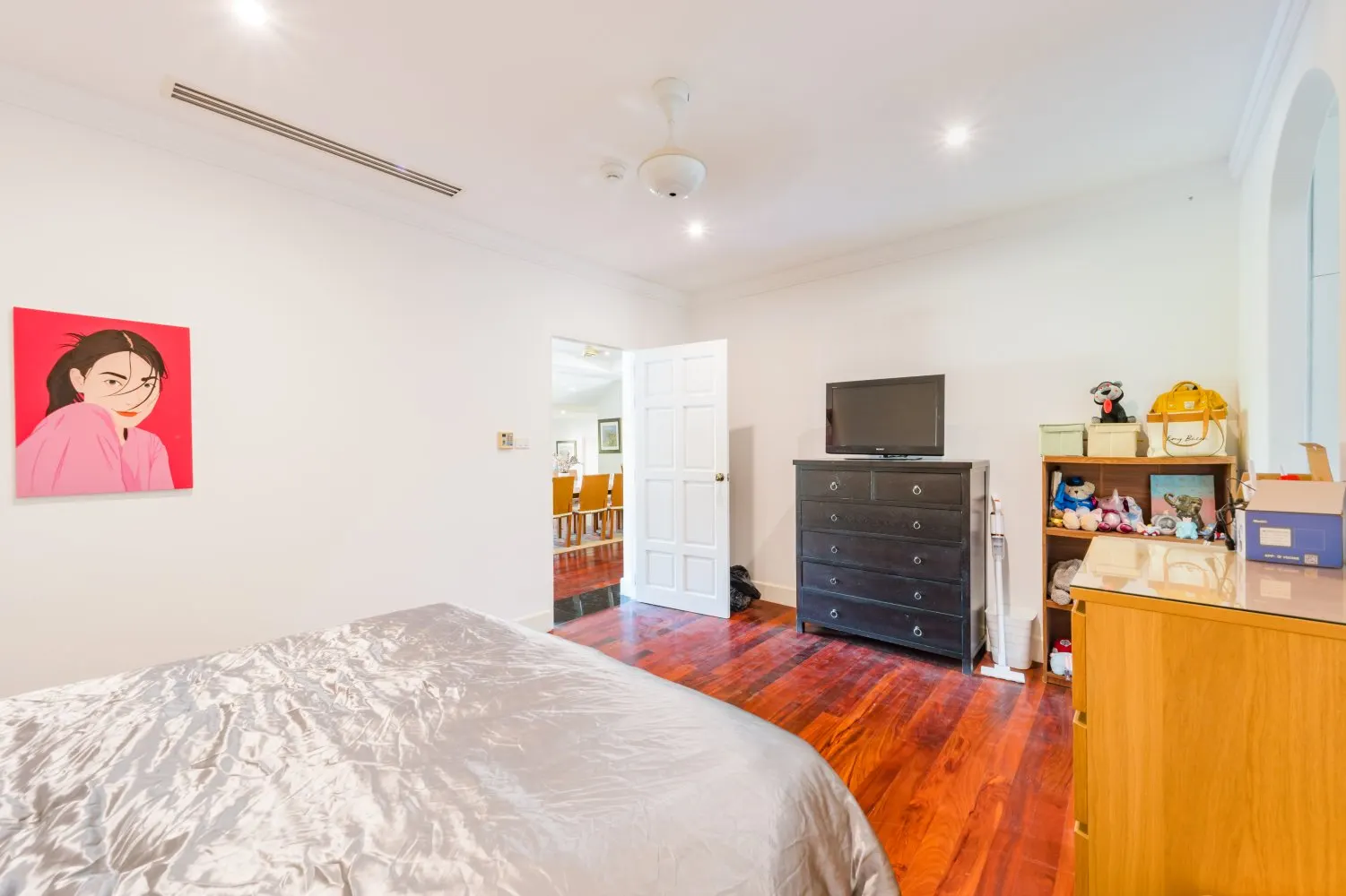 Property image - full photo 21
