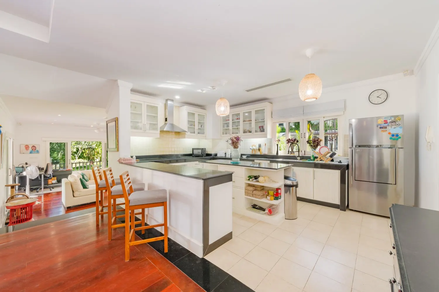 Property image - full photo 15