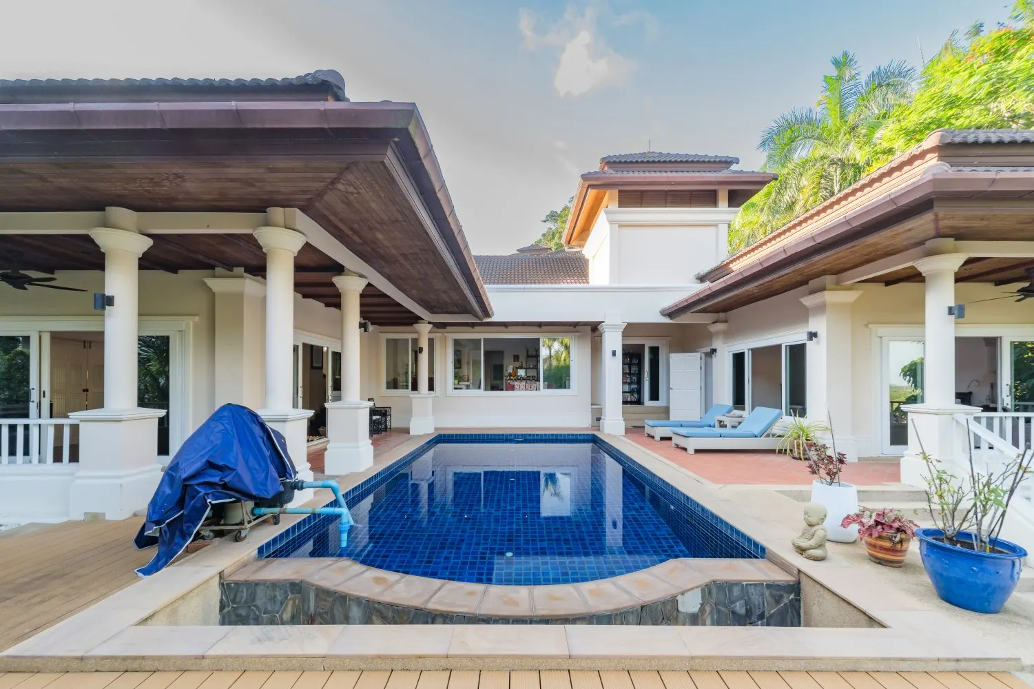 Property image - full photo 42