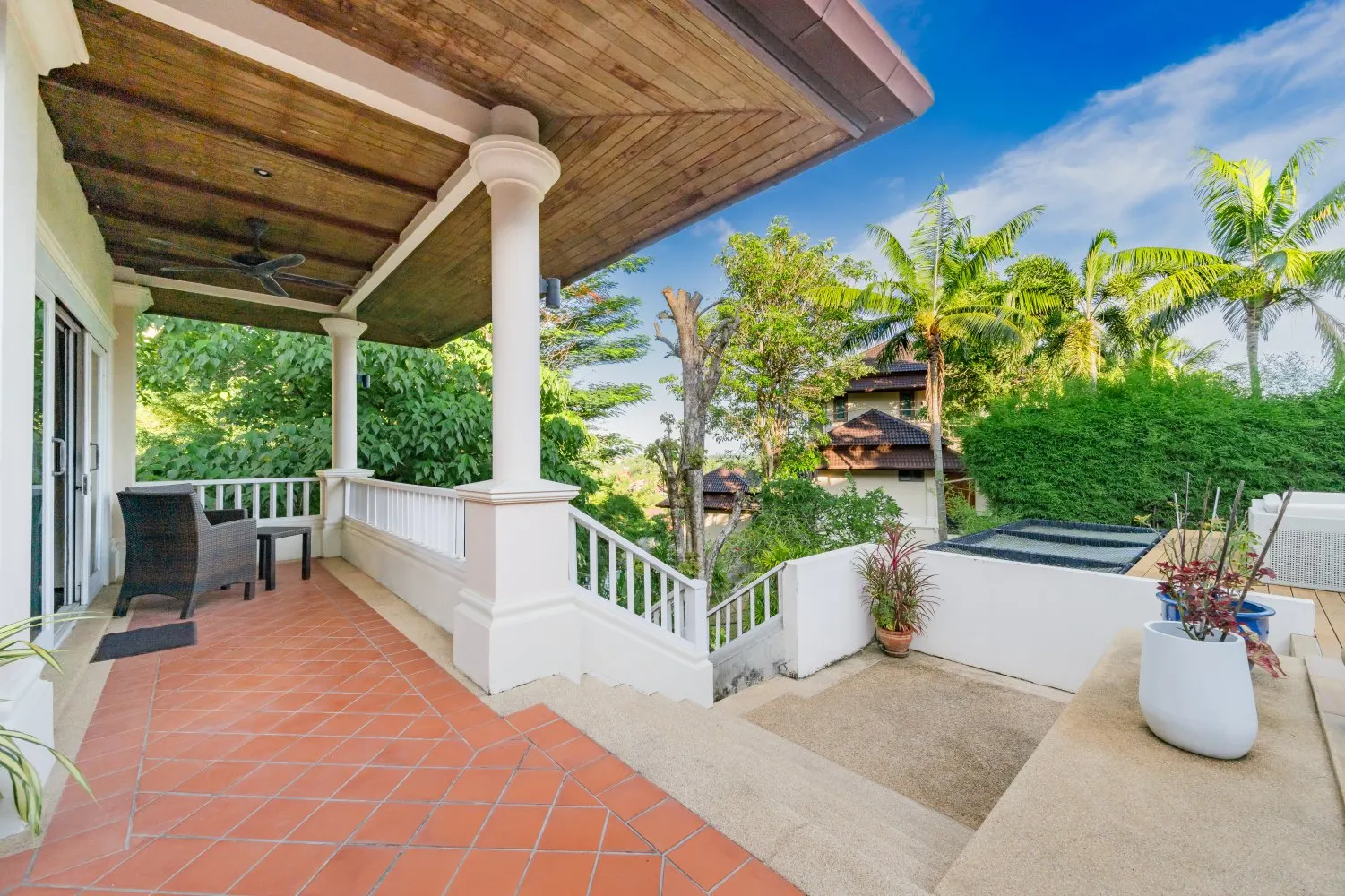 Property image - full photo 36