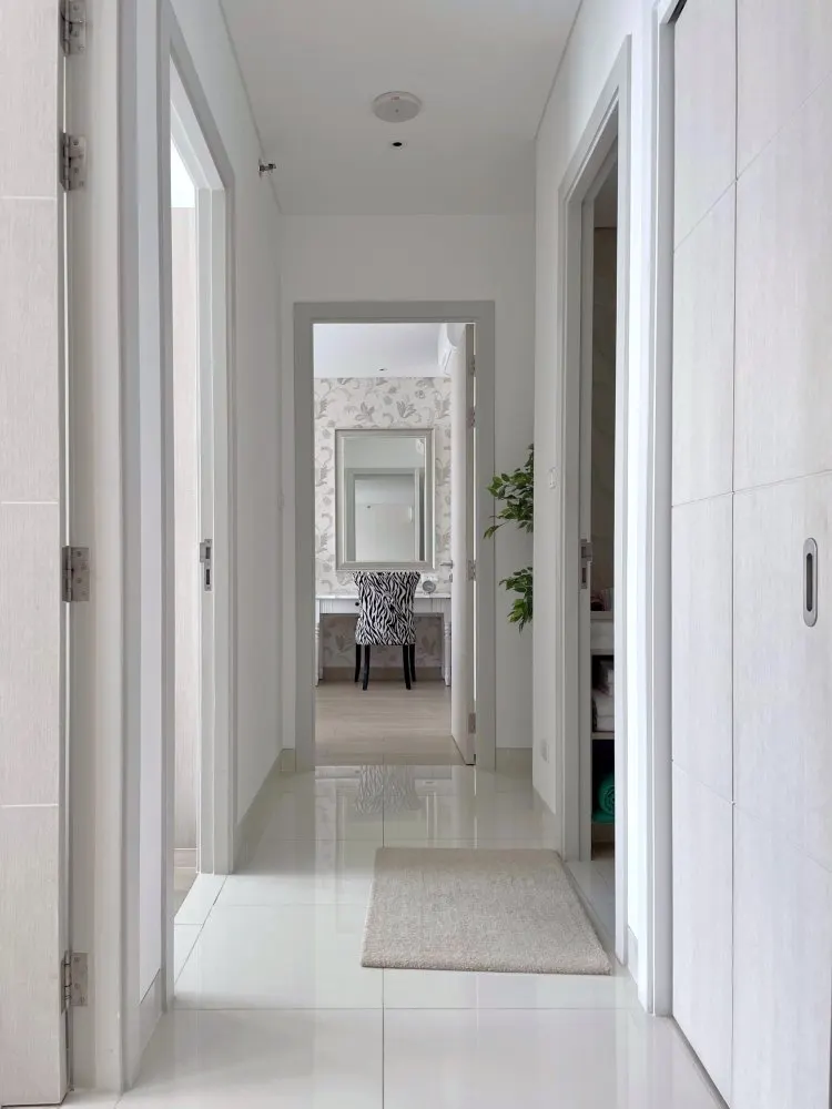 Property image - full photo 12