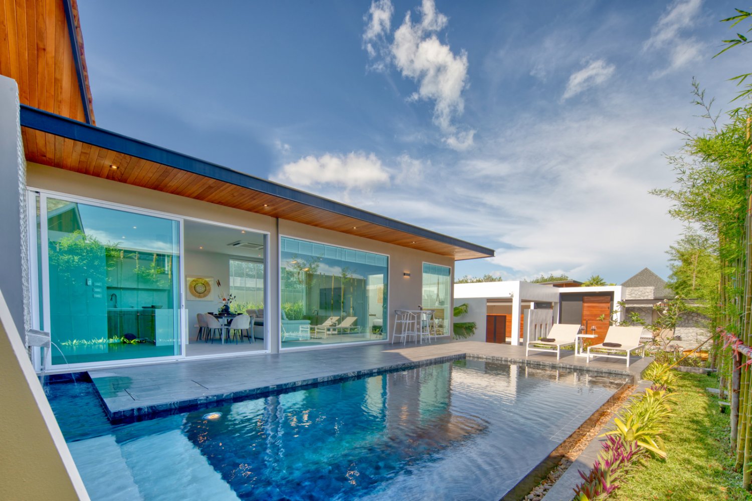 Property image - full photo 1