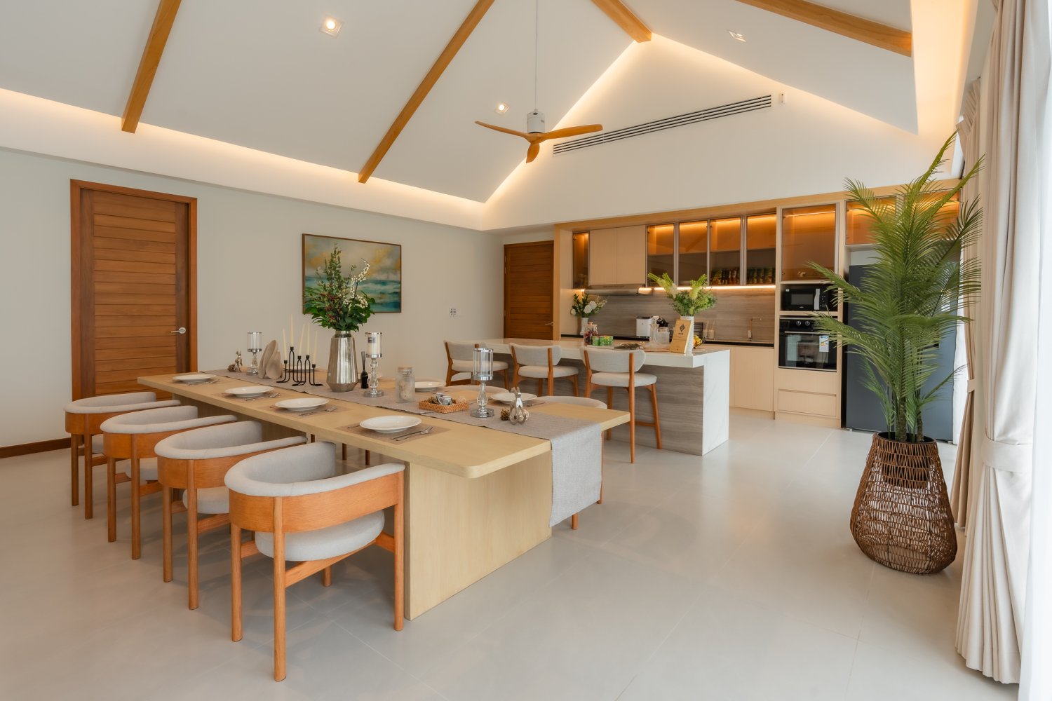 Property image - full photo 18