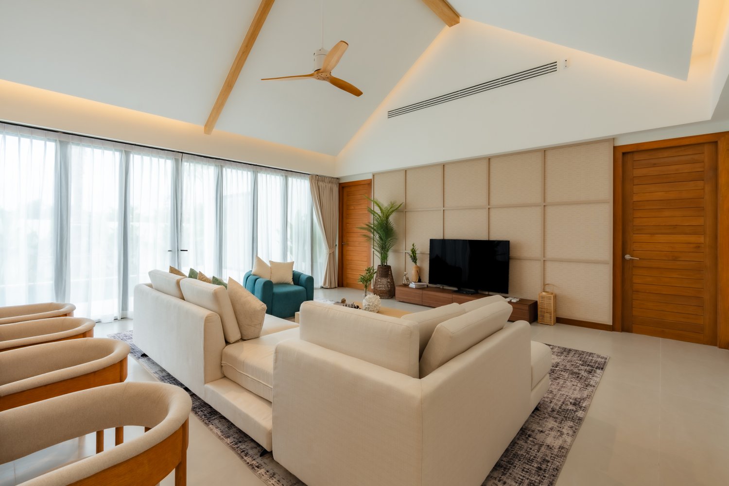 Property image - full photo 21