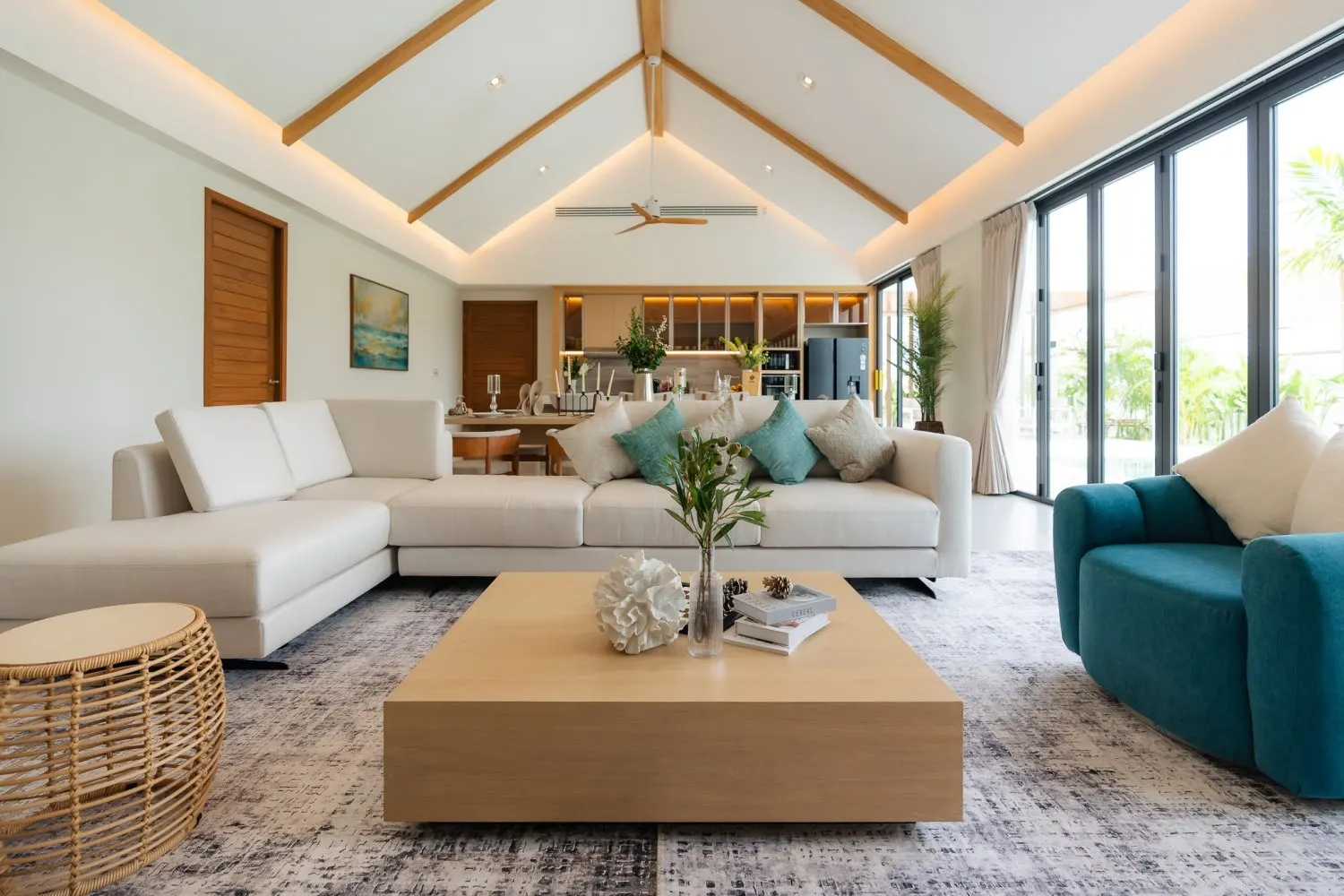 Property image - full photo 11