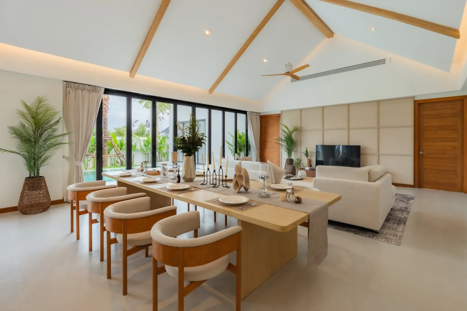 Property image - full photo 14