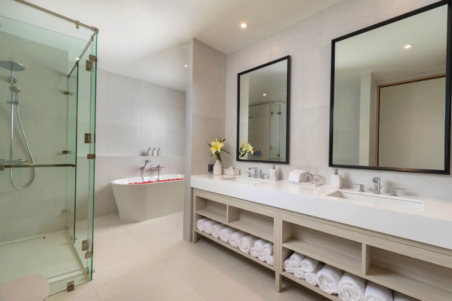 Property image - full photo 23