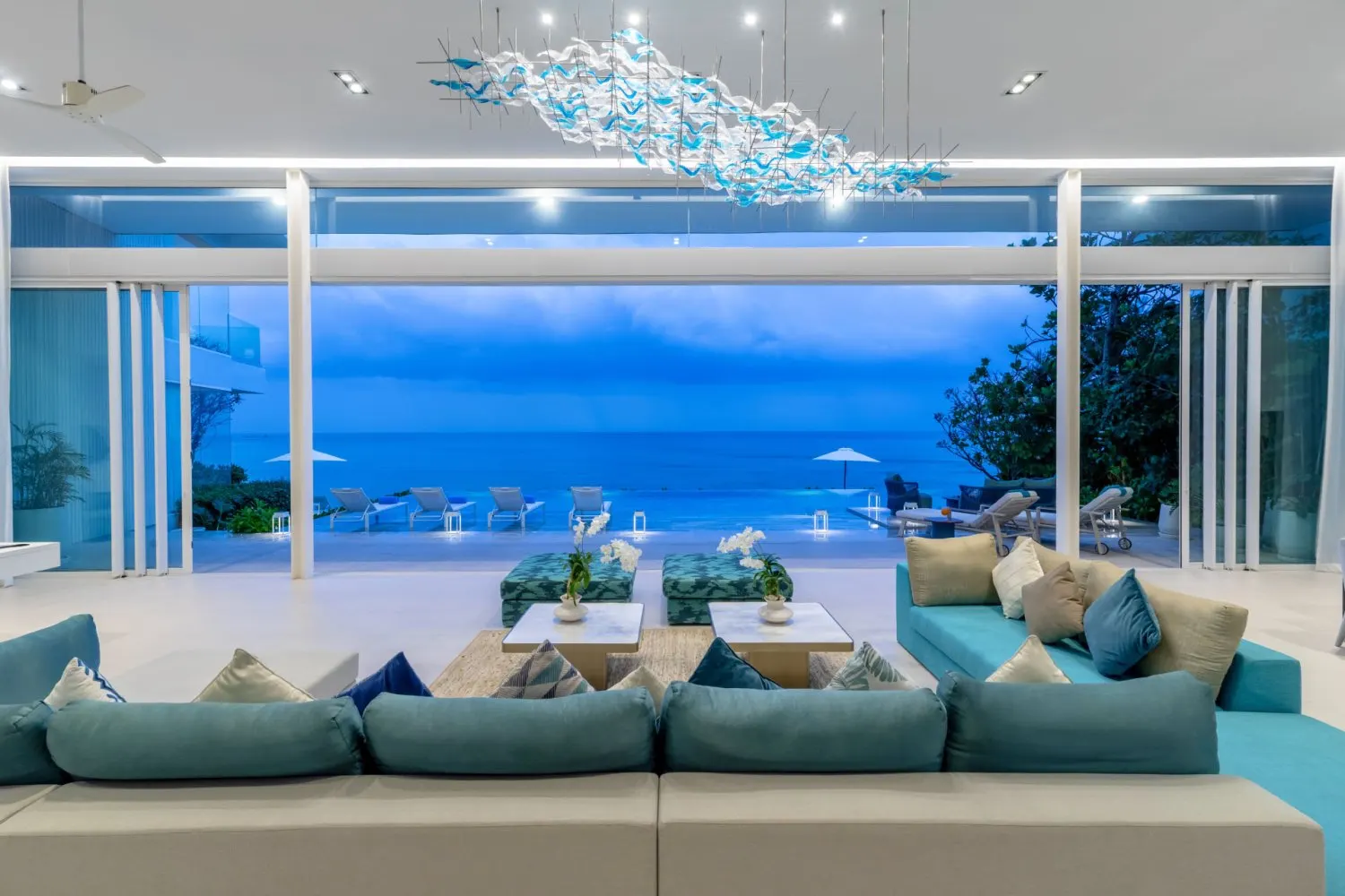 Property image - full photo 2
