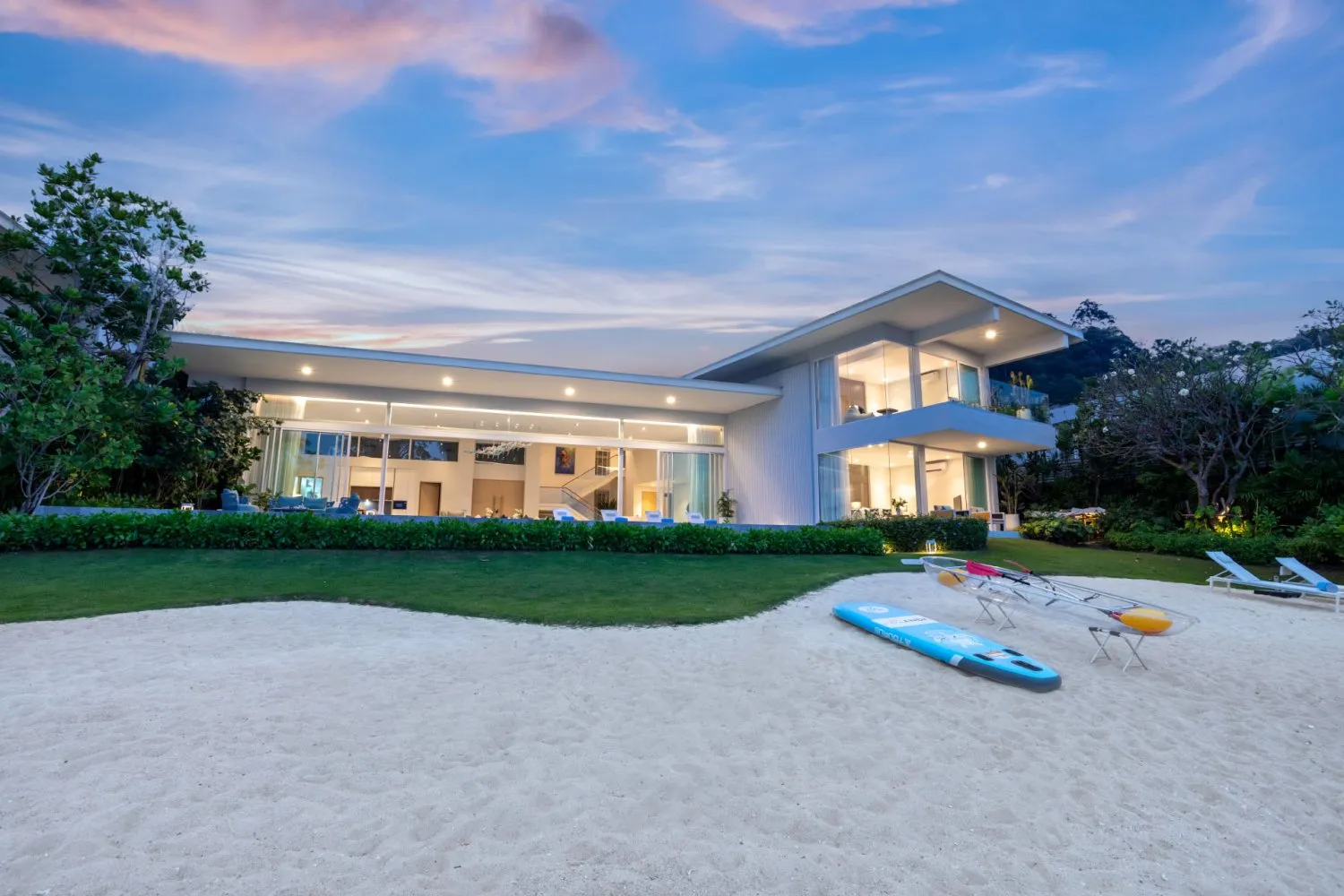 Property image - full photo 4